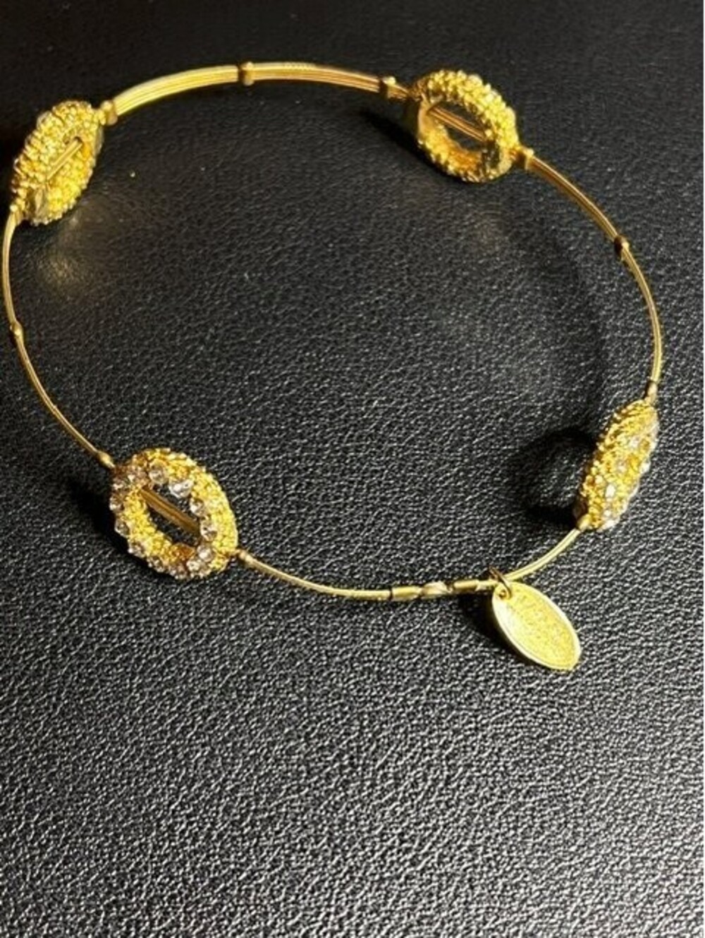 B7177 Seasonal Whispers Gold Tone Bangle Bracelet Crystal Rhinestone 7.75"